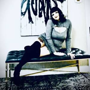 Meet your Posher, Liz